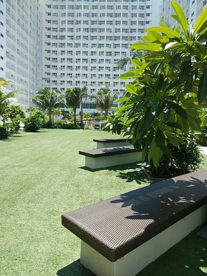 Shore Residences Moa Manila Exteriör bild