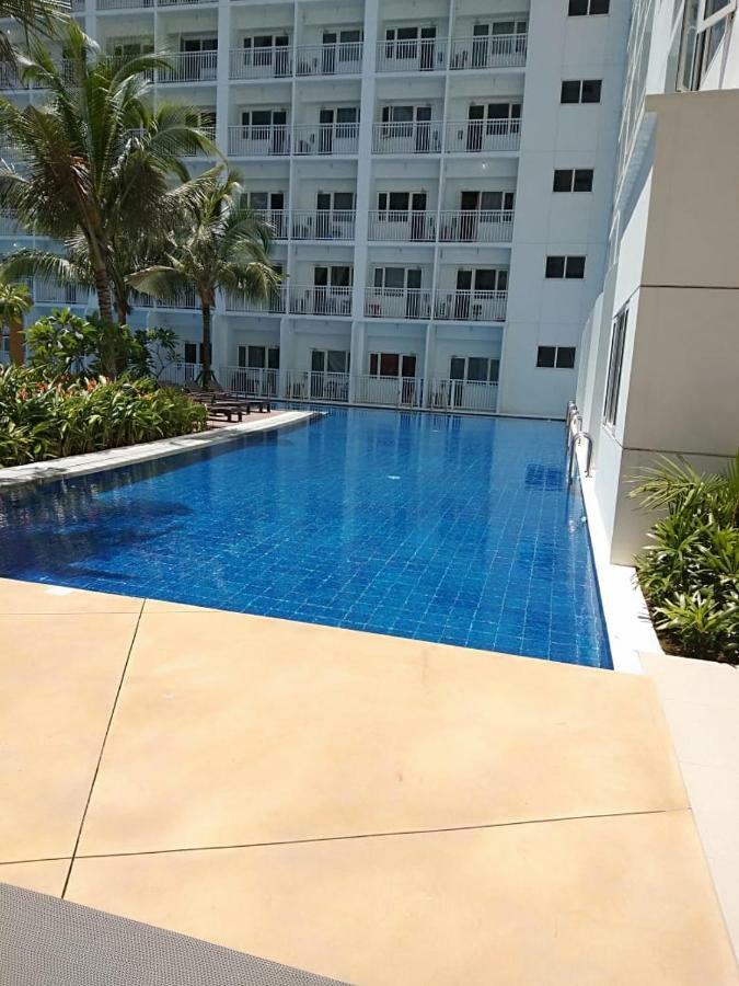 Shore Residences Moa Manila Exteriör bild